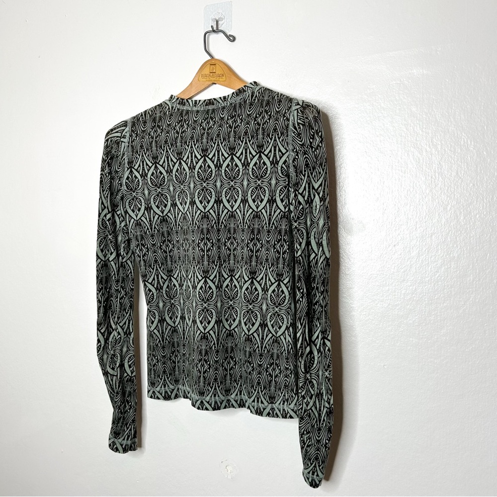 Cabi Lightweight Snap Button Front Long Sleeve Henley Print Shirt‎ Small S - Picture 4 of 6
